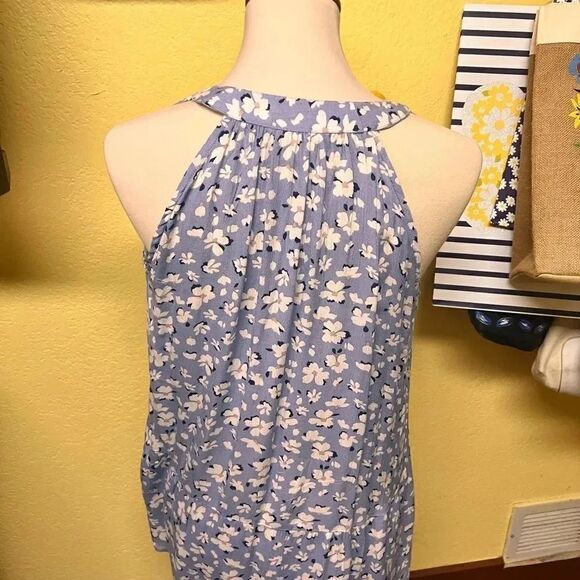 NWOT Sleeveless Hi/Low Flowered Top #YC19 - Picture 5 of 8